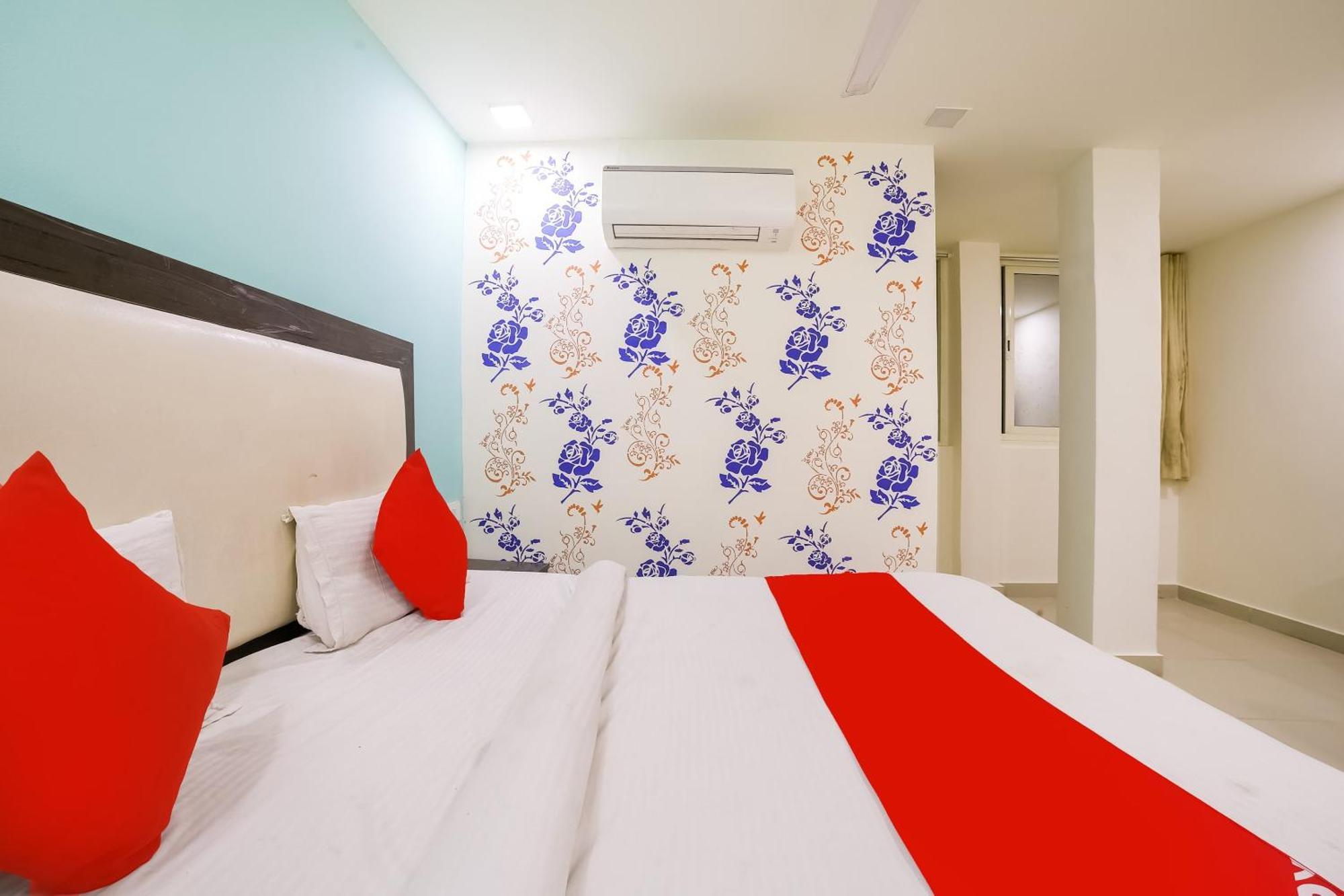 My Comfortable Hotel New Delhi Luaran gambar